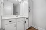 301 Retreat Way - Photo 32