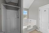 1568 Queen Elizabeth Drive - Photo 32