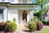 230 Woodlawn Avenue - Photo 2