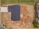 22 Lyndsey Drive - Photo 3