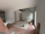 5585 Yorkshire Court - Photo 6