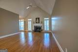 153 Vinings Court - Photo 12