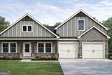 10041 Lakeview Parkway - Photo 2