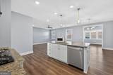 6928 Manchester Drive - Photo 15