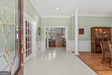 1660 Club Drive - Photo 17