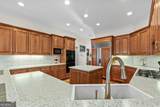 1660 Club Drive - Photo 43