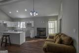 1020 Riverbend - Photo 11