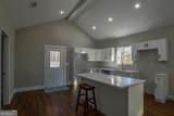 1020 Riverbend - Photo 5