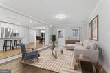 2037 Stoneleigh Drive - Photo 11