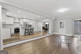 2037 Stoneleigh Drive - Photo 12