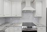 2037 Stoneleigh Drive - Photo 14