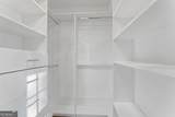 2037 Stoneleigh Drive - Photo 35