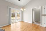 305 Hollybush Court - Photo 11