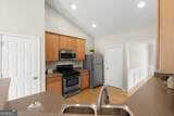 305 Hollybush Court - Photo 13