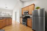 305 Hollybush Court - Photo 15