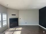 637 Emporia Loop - Photo 4