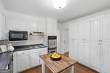 2215 Lyle Avenue - Photo 10