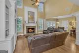 1611 Silvergrass Lane - Photo 13