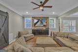 1611 Silvergrass Lane - Photo 59