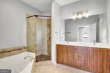 564 Fraser Street - Photo 16