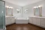 125 Rowan Avenue - Photo 4