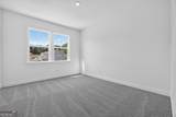 8935 Avonbrook Close - Photo 19
