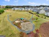 8935 Avonbrook Close - Photo 48