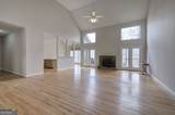 207 Stone Ridge Court - Photo 2