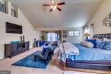6700 Oak Hill Place - Photo 15
