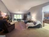 152 Wellington Drive - Photo 6