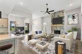 728 Lake Circle Road - Photo 6