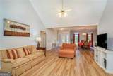 1020 Thornwood Circle - Photo 8