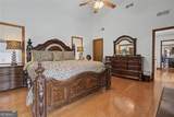 2915 Pond View Court - Photo 28