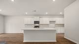 809 Pelham - Photo 7