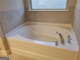 1066 Lakeview Oaks Court - Photo 20