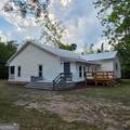 212 Baker Street - Photo 4