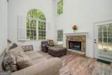 113 Stoneacre Curve - Photo 8