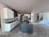 250 Wilbanks Street - Photo 5