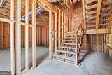 1077 Hobson St - Photo 4
