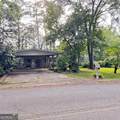 207 Iris Drive - Photo 3