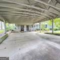 207 Iris Drive - Photo 4