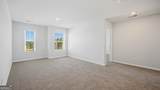2272 Edgecombe - Photo 18