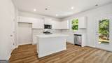 2272 Edgecombe - Photo 9