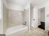 3145 Queens Walk - Photo 34