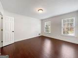 3145 Queens Walk - Photo 8