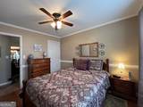 370 Oakpark Terrace - Photo 19
