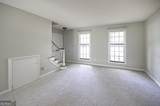 3099 Colonial Way - Photo 4