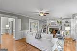 10985 Wilshire Chase Drive - Photo 8