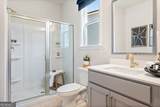 455 Kennington Walk - Photo 43