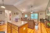 2270 Valley View Drive - Photo 15